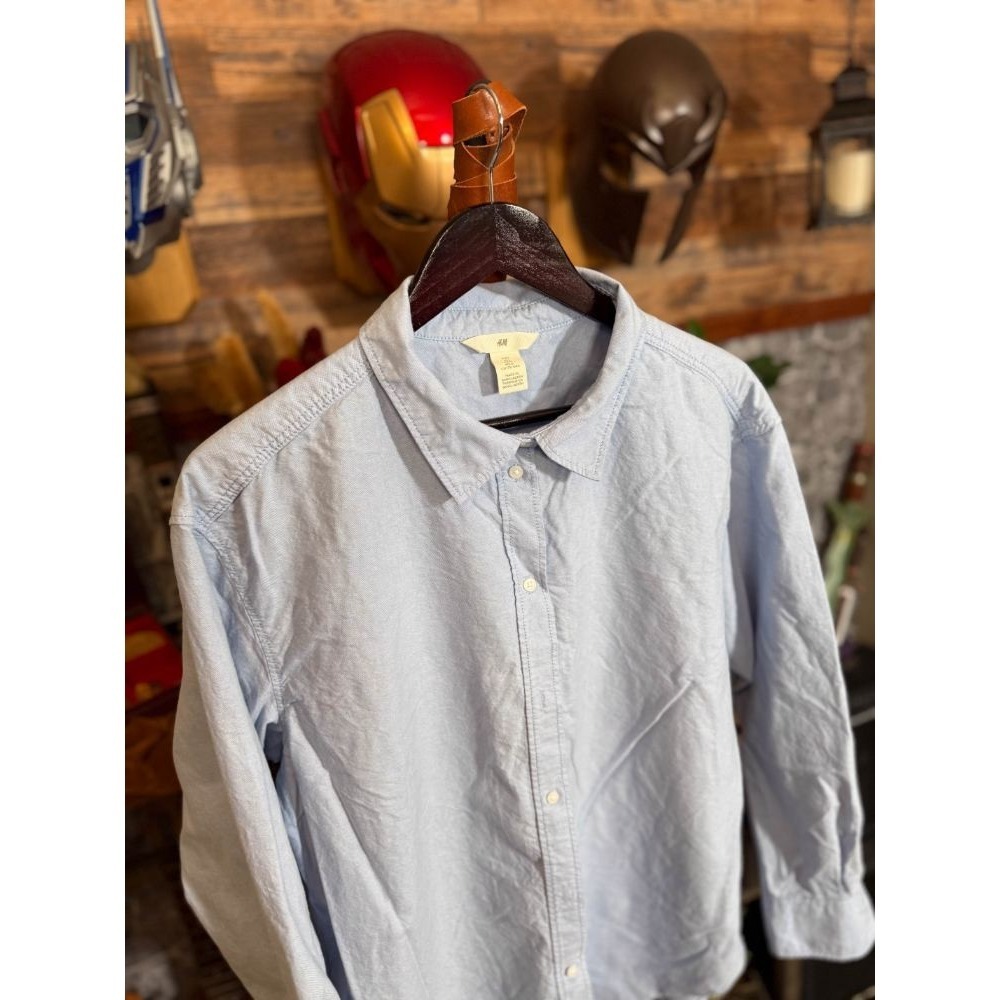 H&M Regular Fit Large Light Blue Button-Down Shirt